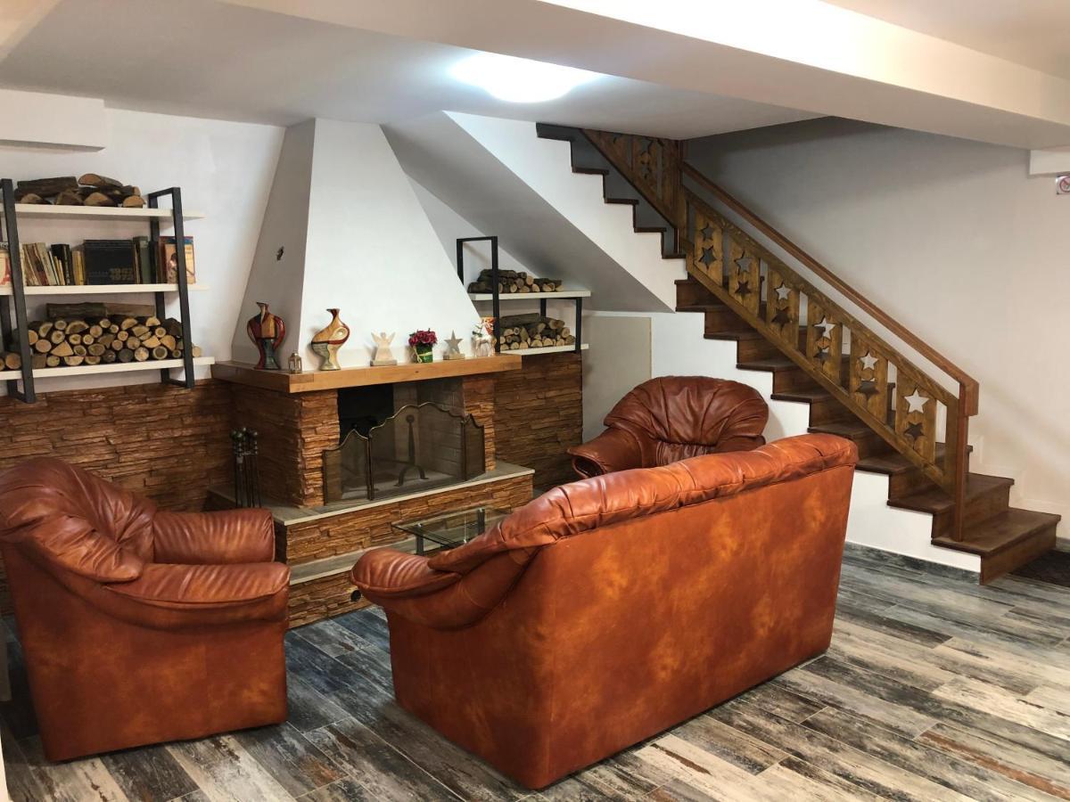 Vila Loft Cube Sinaia Eksteriør bilde