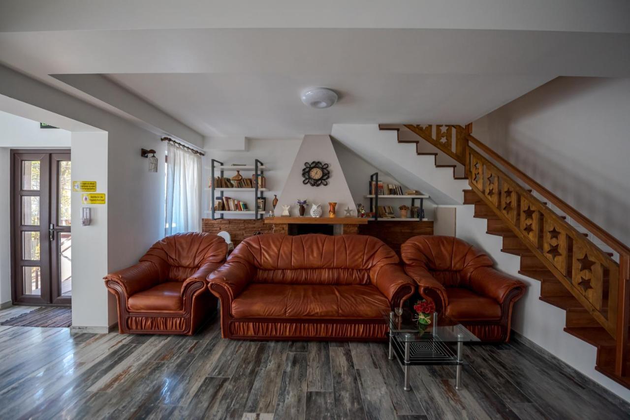 Vila Loft Cube Sinaia Eksteriør bilde
